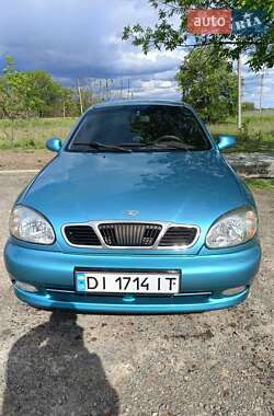 Daewoo Lanos  1998