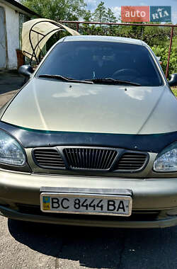 Daewoo Lanos  2002