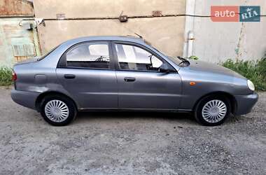 Daewoo Lanos  2005