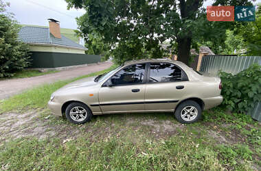 Daewoo Lanos  2008