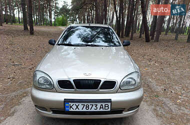 Daewoo Lanos  2004