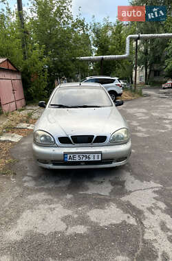 Daewoo Lanos  2004