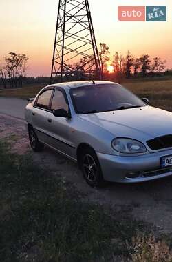 Daewoo Lanos  2005