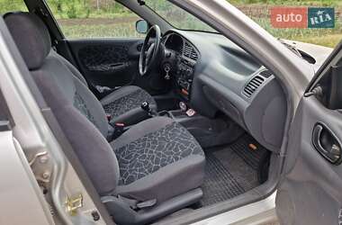 Daewoo Lanos  2003
