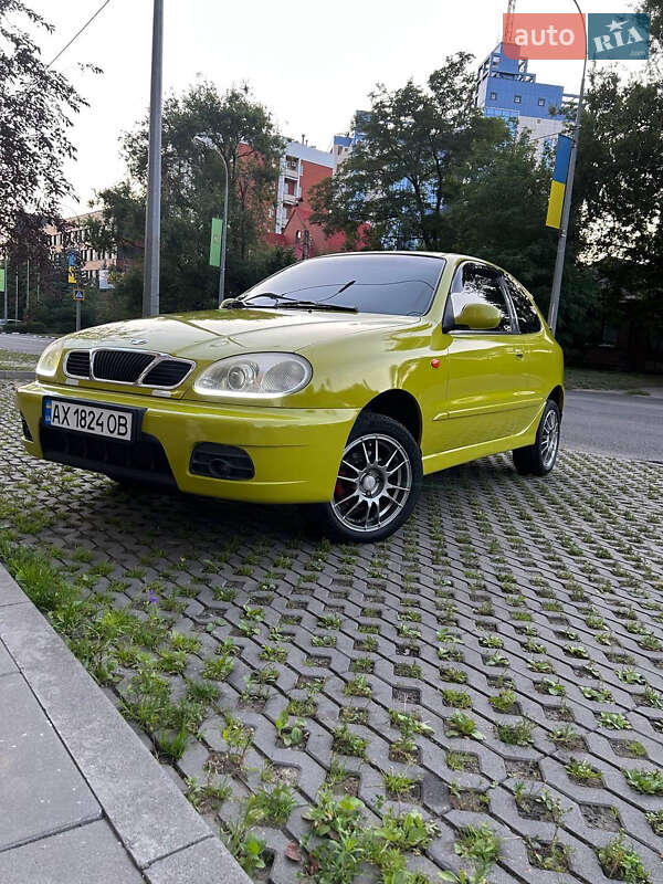 Daewoo Lanos 2001