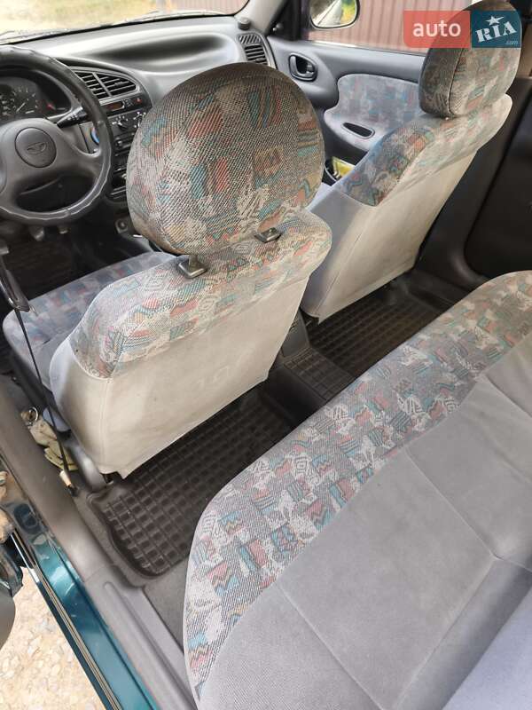 Седан Daewoo Lanos 2000 в Києві