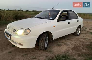 Daewoo Lanos  2003