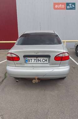 Daewoo Lanos  2004