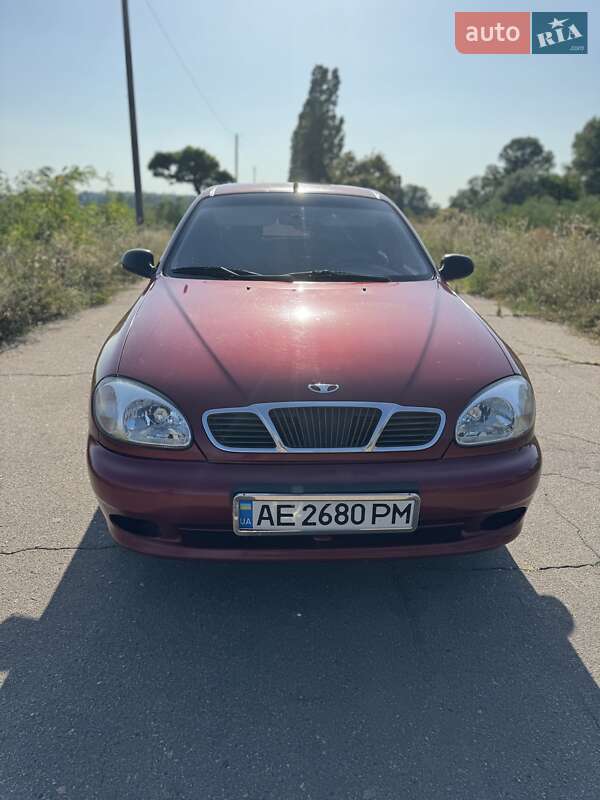 Хэтчбек Daewoo Lanos