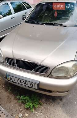 Daewoo Lanos  2008