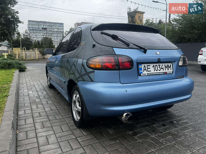 Хэтчбек Daewoo Lanos 2003 в Днепре