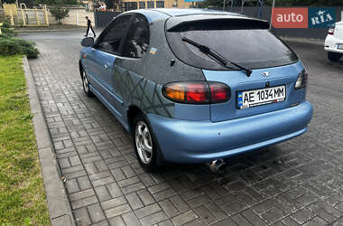 Хэтчбек Daewoo Lanos 2003 в Днепре