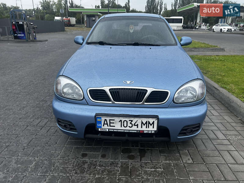 Хэтчбек Daewoo Lanos 2003 в Днепре