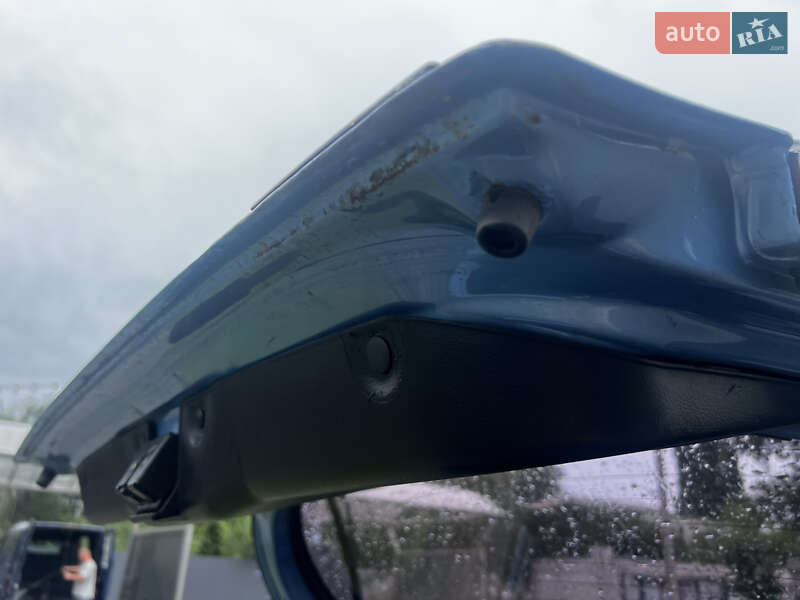 Хэтчбек Daewoo Lanos 2003 в Днепре