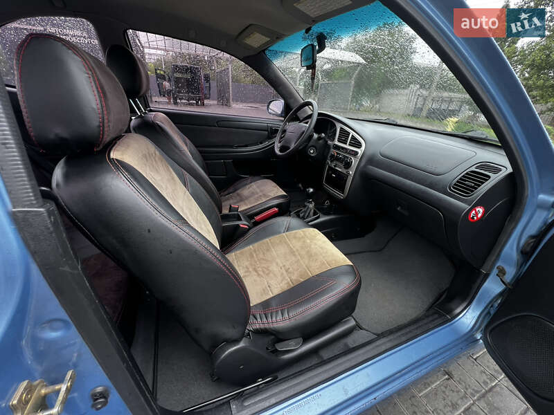 Хэтчбек Daewoo Lanos 2003 в Днепре