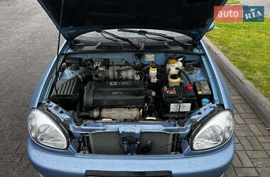 Хэтчбек Daewoo Lanos 2003 в Днепре