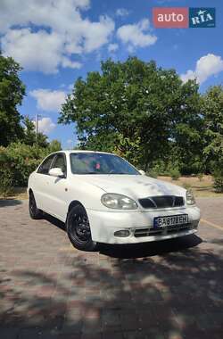 Daewoo Lanos  2005