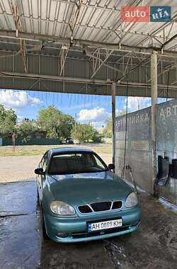Daewoo Lanos  1998
