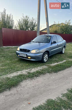 Daewoo Lanos  2008