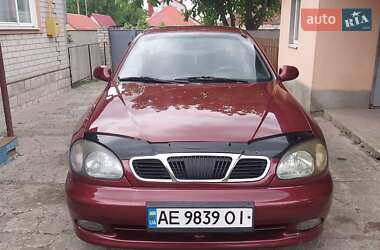 Daewoo Lanos  1998