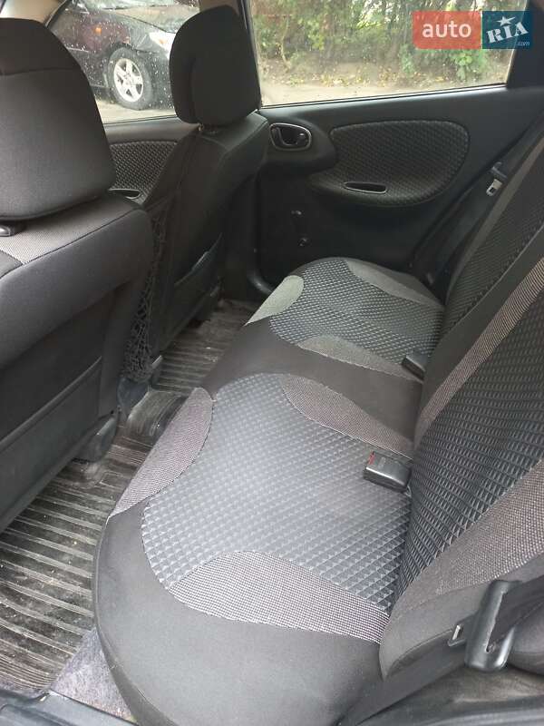 Седан Daewoo Lanos 2008 в Львове