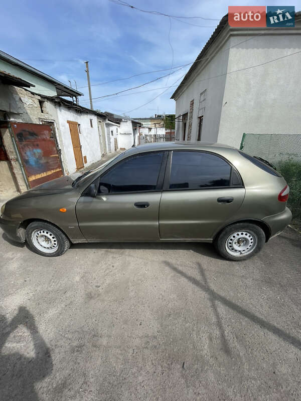 Хетчбек Daewoo Lanos 2003 в Львові