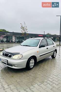 Daewoo Lanos  2004