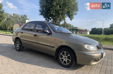 Daewoo Lanos  2004
