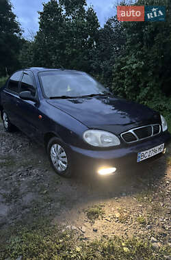 Daewoo Lanos  2003