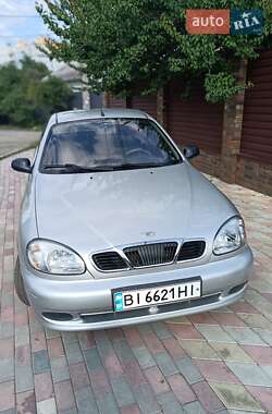 Daewoo Lanos  2005
