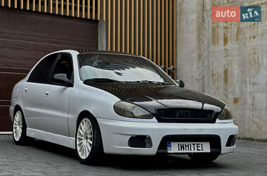 Daewoo Lanos  2003