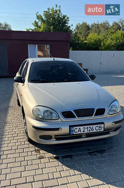 Daewoo Lanos  2004