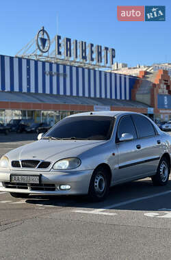 Daewoo Lanos  2003