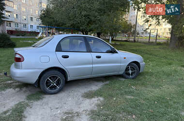Daewoo Lanos  2003