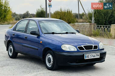 Daewoo Lanos  1999