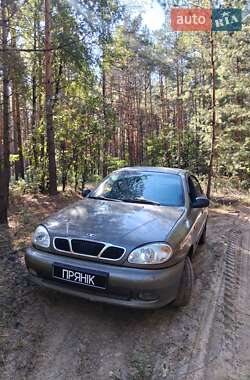 Daewoo Lanos  2002