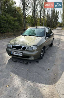 Daewoo Lanos  2004