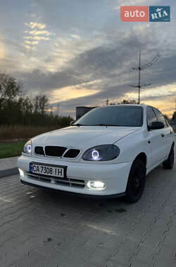 Daewoo Lanos  1998