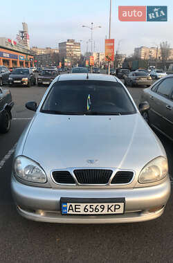 Daewoo Lanos  2002