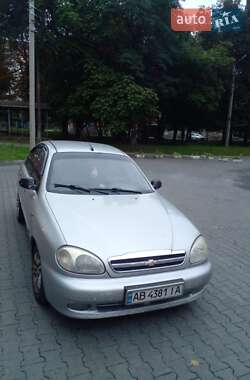 Daewoo Lanos  2004