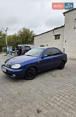 Daewoo Lanos  2005