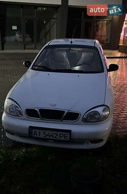 Daewoo Lanos  2004