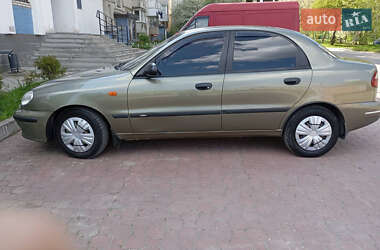 Daewoo Lanos  2004