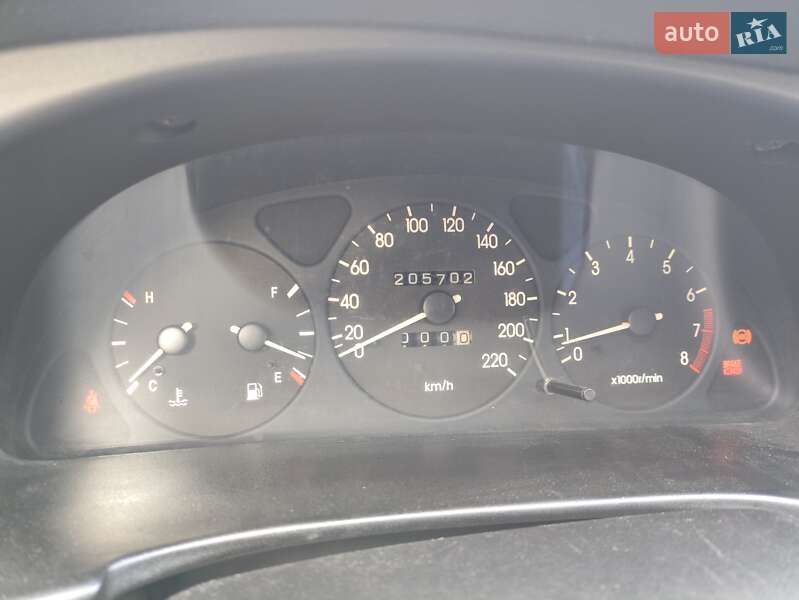 Седан Daewoo Lanos 2008 в Львові