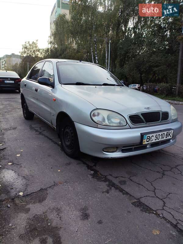 Седан Daewoo Lanos 2008 в Львові
