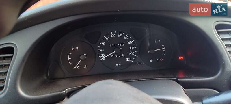 Седан Daewoo Lanos 2006 в Новгород-Северском