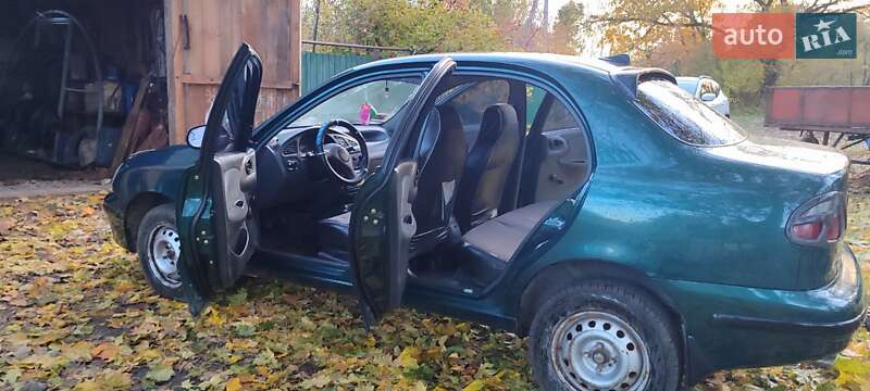 Седан Daewoo Lanos 2006 в Новгород-Северском