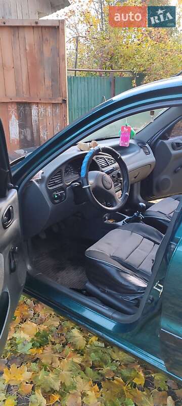 Седан Daewoo Lanos 2006 в Новгород-Северском