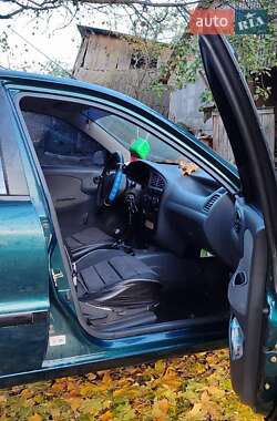 Седан Daewoo Lanos 2006 в Новгород-Северском
