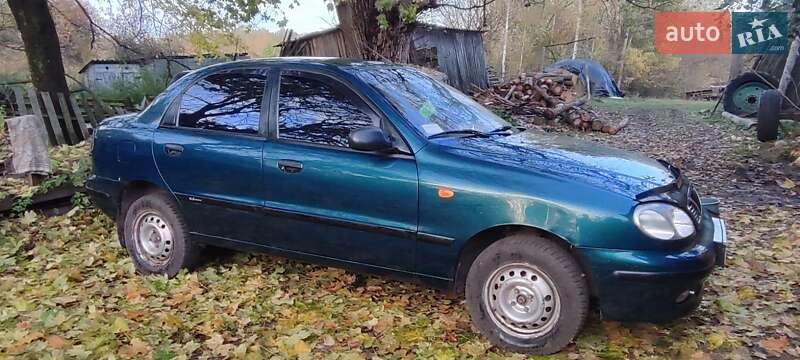 Седан Daewoo Lanos 2006 в Новгород-Северском